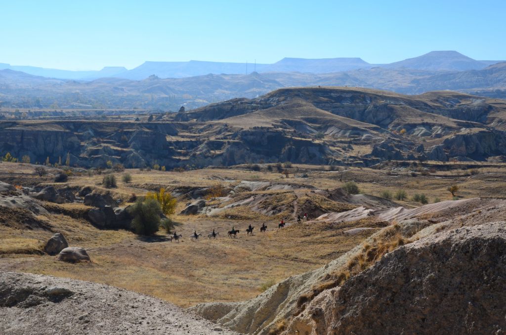 Groep ruiters op vakantie in Cappadocië